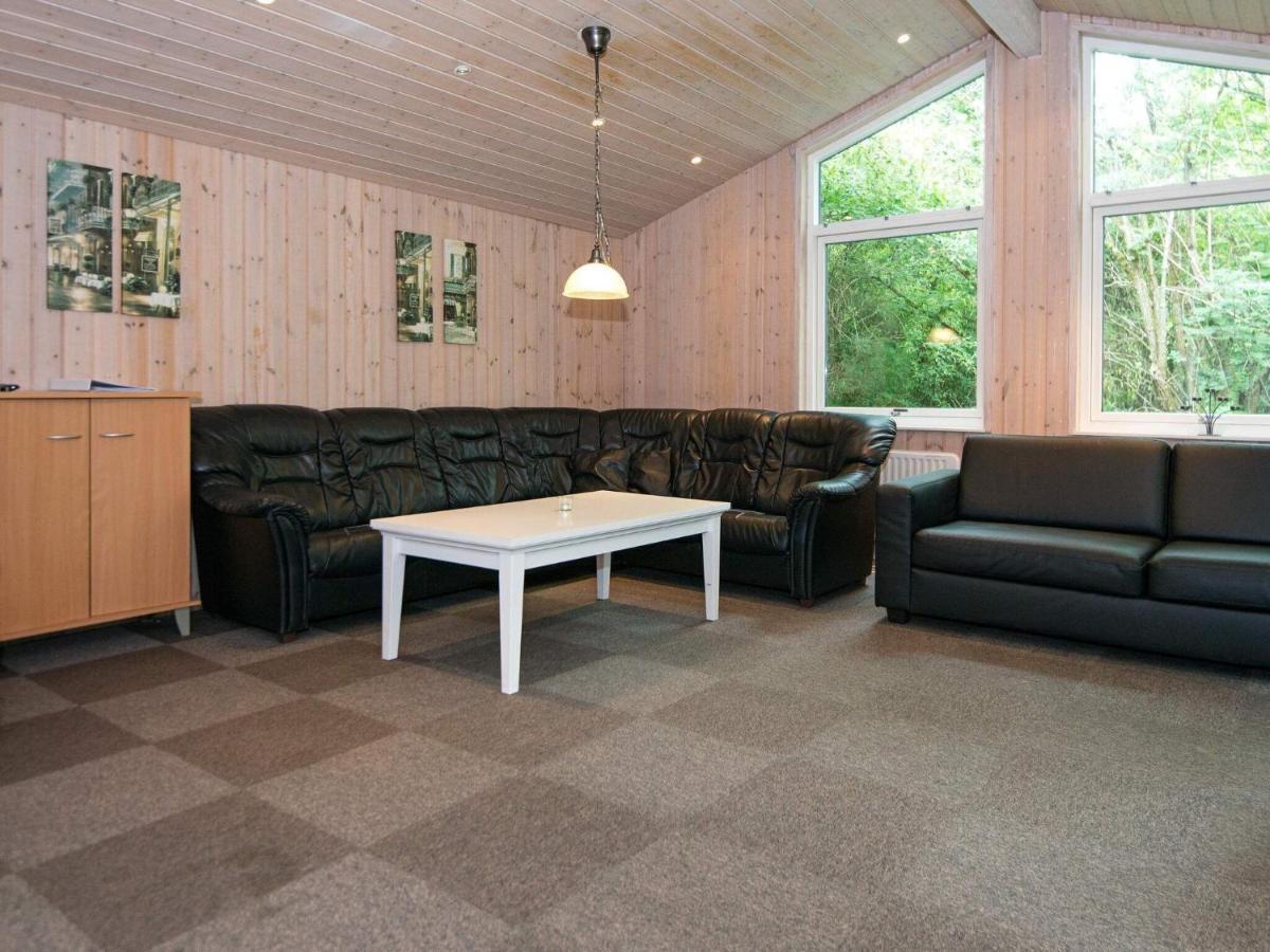 20 Person Holiday Home In Herning Extérieur photo